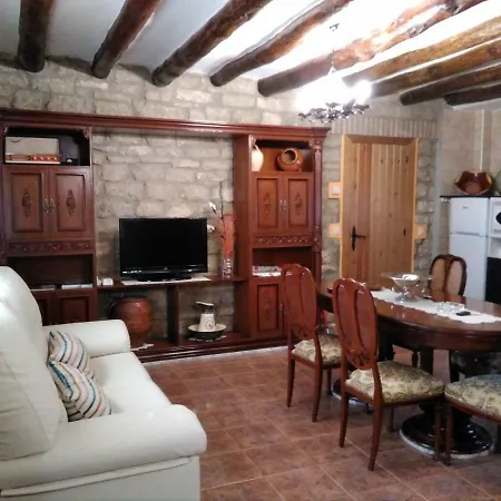 Holiday home Casa Rural Miguel Farasdues